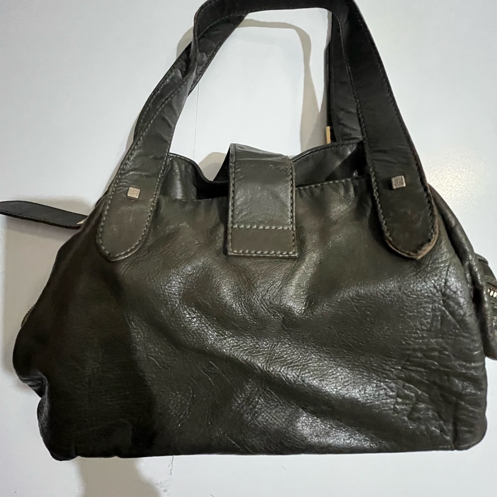 Elegant Black Leather Handbag